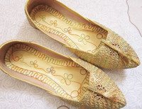 巴基斯坦手工女鞋 尖头鞋 民族手工缝制牛皮女单鞋
