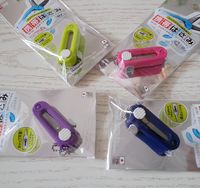 全球购日本原装KUTSUWA糖果色儿童安全剪刀可伸缩小剪刀手工剪刀