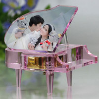 水晶粉色钢琴音乐盒八音盒生日礼物七夕情人节礼物老婆奖摄影刻字