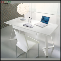 索亚久木白色钢琴烤漆书桌简约现代电脑桌时尚办公桌黑色烤漆定做
