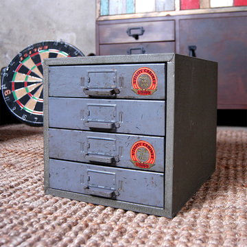 kinoco蘑菇空间 | 美国古董铁皮工具箱 工业古董收纳箱 铁皮柜