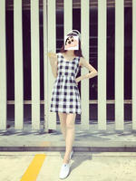 2015夏季韩版大码中长款无袖黑白格子背心连衣裙宽松麻棉裙