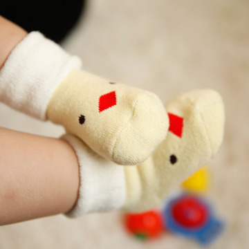 宝宝棉袜 婴儿加厚袜 儿童袜子 秋冬款新生儿袜子松口保暖毛圈袜