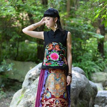 中国风文艺范复古风新款民族风 绣花背心修身马甲+裙子两件套装