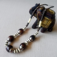 波西米亚民族风印度尼泊尔个性古朴神秘牦牛骨圆珠项链女款新品