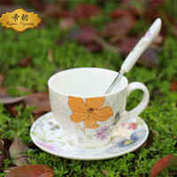 韩国进口咖啡具整套装 陶瓷马克杯水杯茶杯 带勺子碟子韩式田园