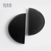 日韩式陶瓷器餐具平盘半圆形盘拉面盘创意餐盘浅汤盘个性黑色盘子
