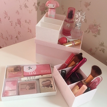 大创Daiso 日本制 法国少女玫瑰粉雕花化妆品收纳盒