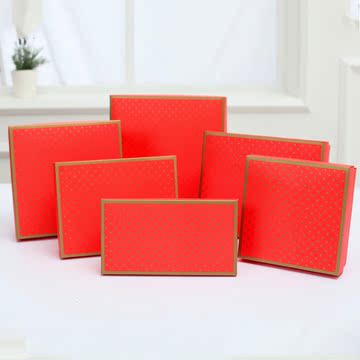 圣鹿 长方形礼品盒 正方形红色圆点礼物盒情人节礼盒回礼盒