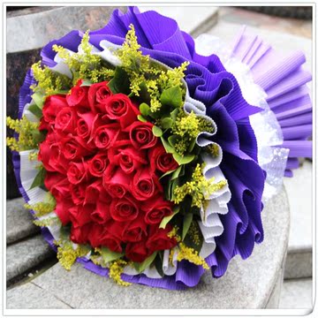 33朵红玫瑰花束北京同城送恋人生日祝福表白鲜花速递