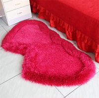 心形卧室床边毯 时尚婚庆卧房脚踏地垫 可爱异形地毯 包邮定制