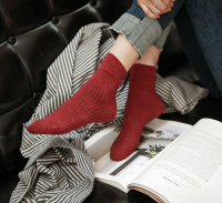 袜子女中筒袜秋季复古森系条纹堆堆袜棉日系纯色学生长袜韩版短靴
